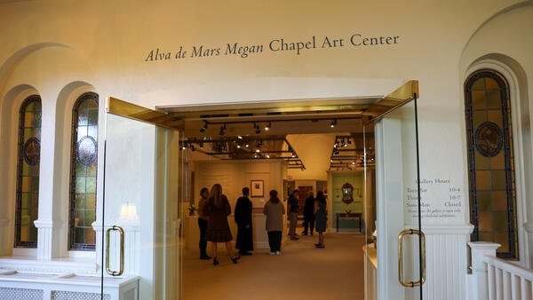 Alva de Mars Megan Chapel Arts Center