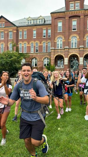 Road for Hope walkers on Alumni Quad